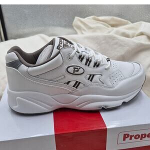 NEW Propet Stability Walker Walking Sneakers White Shoes Men's size 7.5 D